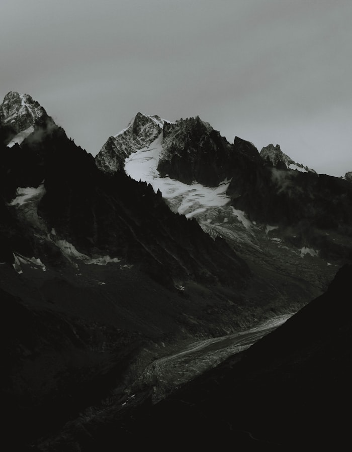 Vatra — the hearth